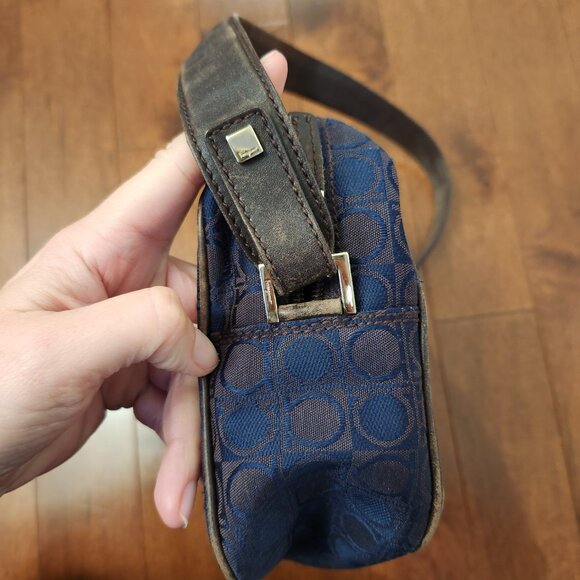 Salvatore Ferragamo Gancini shoulder bag - Picture 14 of 14